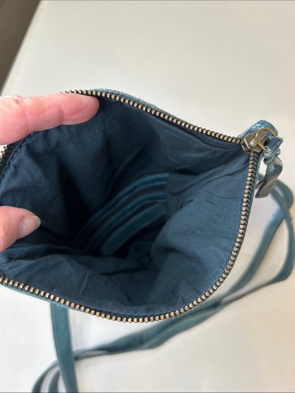 AMSTERDAM HERITAGE LEATHER CROSSBODY TEAL GREEN STRUCTURAL FOLD OVER PURSE - Picture 7 of 10